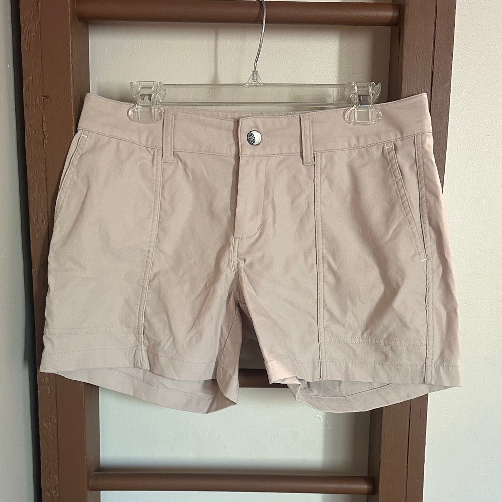Stio Light Pink Women's Outdoor Shorts